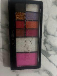Eyeshadow Palette