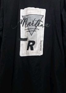 Black Tshirt