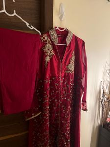 Pakistani Bin Saeed Elegant Red &amp; Gold