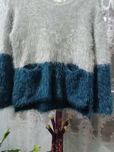 Zara Girl&#39;s Cropped Sweater