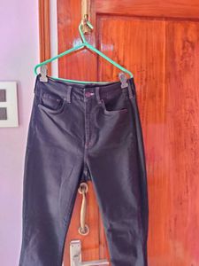 H&amp;M Curvy Fit Skinny Jeans (No Tag)