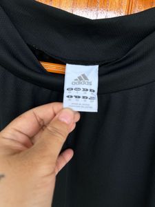 Adidas Top