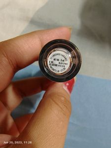 Lakme Absolute Matte Melt Liquid Lip Colour - 17 Crushed Caramel, Brand New Original