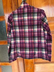 Uniqlo lightweight fleece jacket