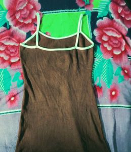 Retro 90s brown dress