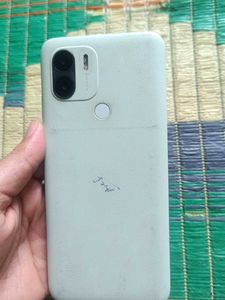 Ye Readmi A + Mobile Hai Bhot Ha Hi