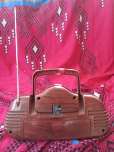 Very Antique And Rare Piece Radio