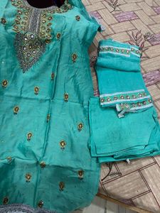 Elegant Embroidered Suit Set