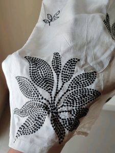 Embroidered Kurta