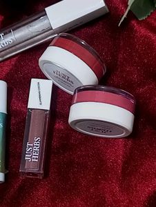 Just Hearb 2 Full Size Tint/2Lipgloss/Mini Perfume