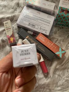 Justherb JHRM 06 Nude Play Lipstick