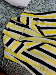 Striped Sleeveless Blouse