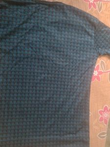Houndstooth Print Top