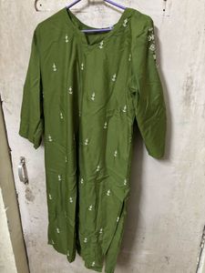 Olive Green Embroidered Kurta