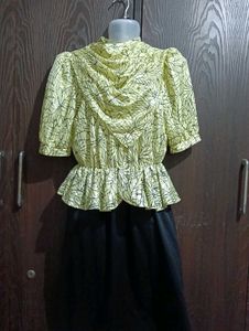 Vintage Leaf Print Dress And Net Dres