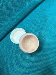 Clinique 100 Hour Moisture Surge