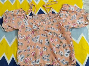 Pretty Floral Print Off Shoulder Top