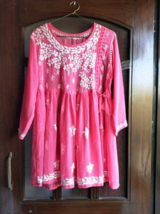 Thread Embroidered kurti