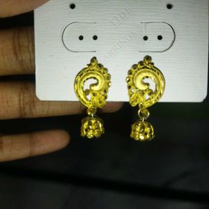 6 Pair 🌟 Golden Earrings