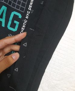 BOY'S BLACK T-SHIRT 🖤💥