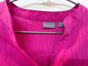 Elegant shirt top