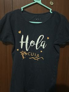 Hola Cuba Graphic Tee