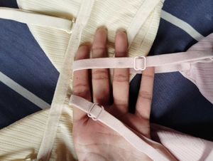 Bowed Bra 🎀 Can negotiate price!!🫶🏻