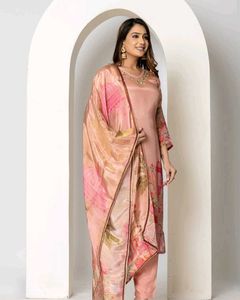 Party Wear Kurta Set With Fabric Chinon
