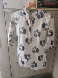 Printed White Top