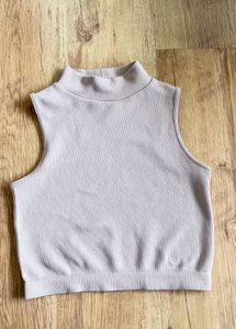 Sleeveless Turtleneck Crop Top