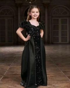 Elegant Black Dress