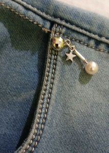 Light Wash Skinny Jeans