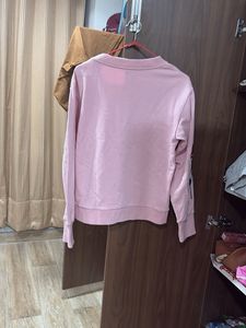 Pink Flower Embroidery Sweatshirt