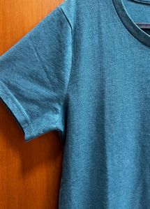 De Moza Green T-Shirt
