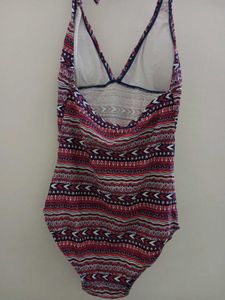 Patterned Swimsuit 🛍️🌷