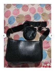 Women&#39;s Black Sling