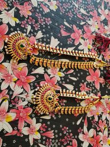 Necklace &amp; Chains