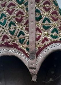 Rajasthani leather mojri / jutti men shoes