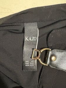 Kazo Formal Top With Gold Buckle