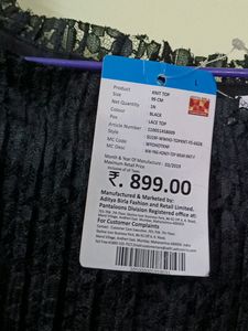 New Black Top With Tag