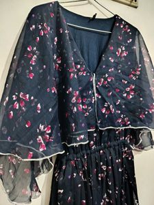 Floral Print Maxi Dress with Cape Sleeves