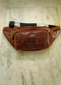 WILD HUNTER Vintage Leather Belt Bag