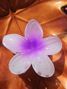 Flower Hair Claw Clips