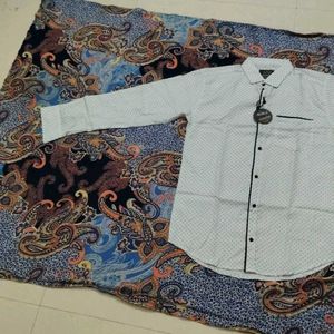 Patterned Withe Shirt With BlackPaiping Design