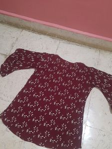 Size S, Soft Material With Bell Sleeves Top To Wea