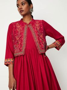 Women Printed Kurta with Jacket