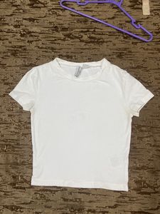 h&m white fitted tshirt