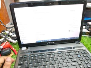 HCL Laptop i 5 8gb 256 ssd