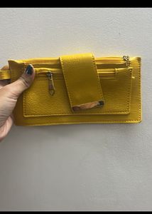 Yellow clutch