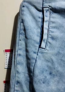 light blue denim jegging